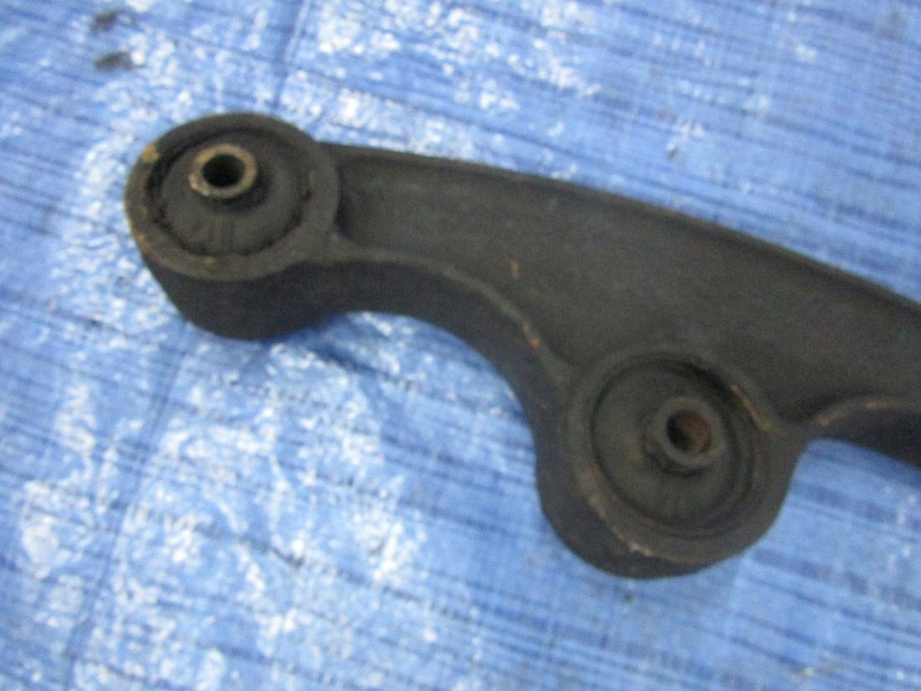 фото №15, Suzuki jimny 2003 рычаг перед
