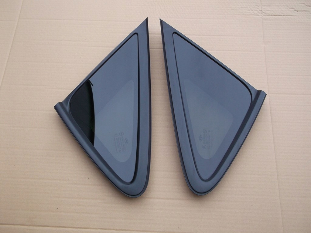 фото №1, Hyundai ix35 скло кузовна задня 10 r.