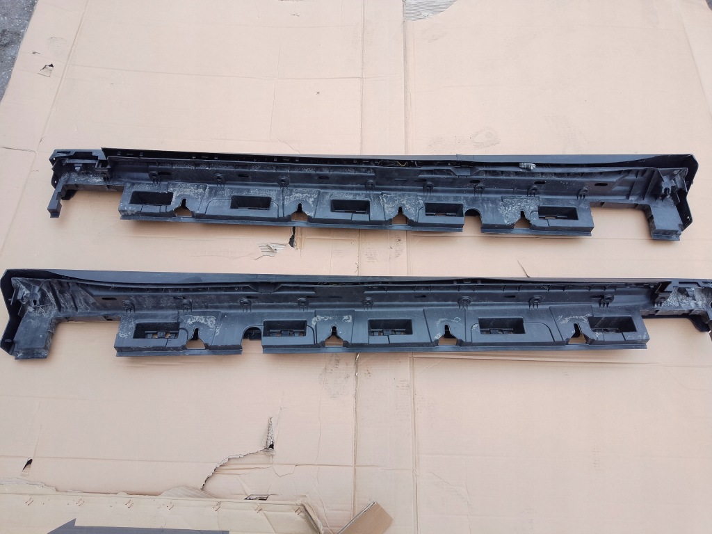 Поріг підніжка комплект  mercedes gle w292 купе Оригінал