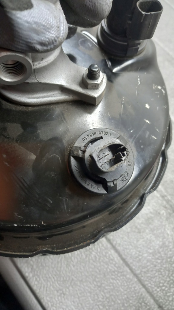 фото №4, Підсилювач гальм гальма volvo v70