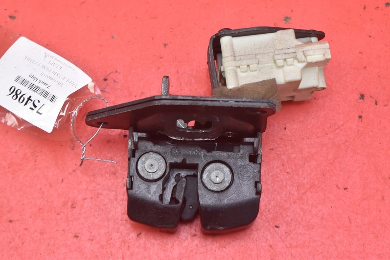 фото №1, Замок крышки задняя багажника alfa romeo gt 03-10