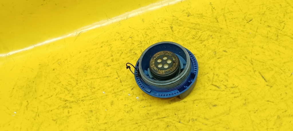 Купить Крышка жидкость охлаждающей audi a4 b5 1j0121321a