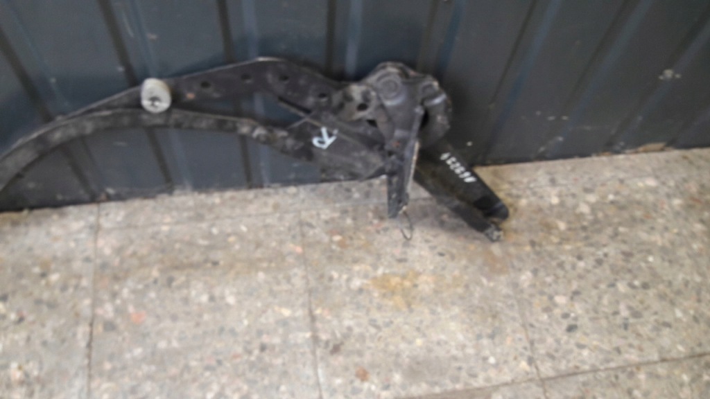 фото №9, Петля дах правий peugeot 206cc