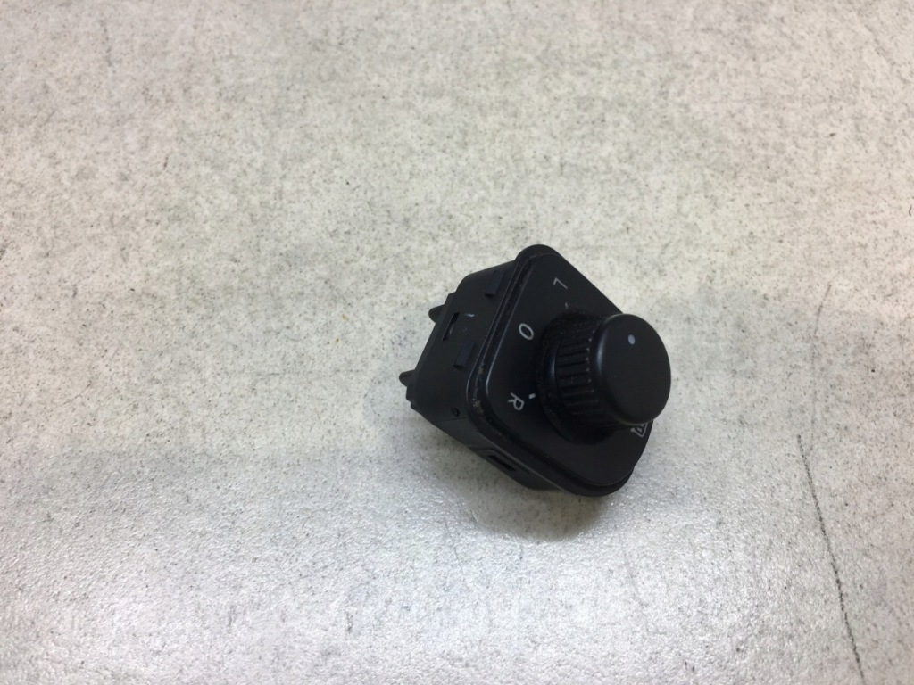 фото №1, Перемикач регулювання дзеркал passat b6 1k0959565h