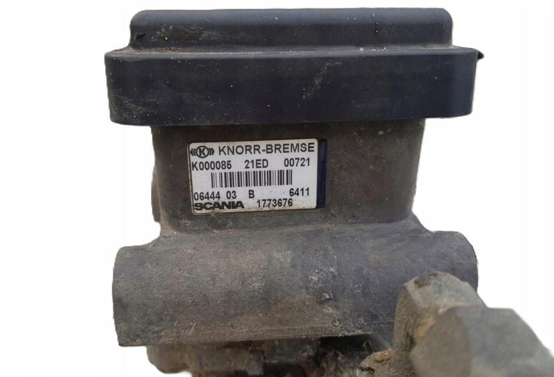 фото №4, Модулятор клапан ebs перед 1773676 k000085 scania r оригинальный исправный