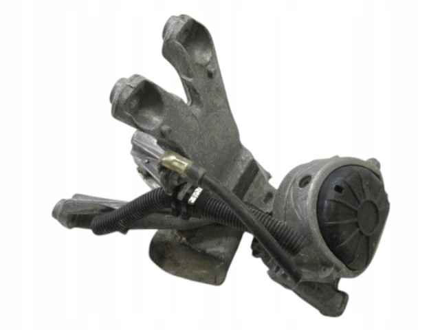 фото №1, Кронштейн подушка двигуна audi q5 2.0 tdi