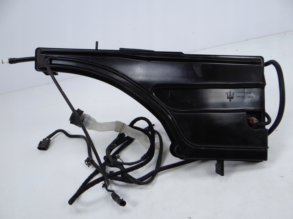 фото №1, Ghibli iii 3.0 d бачок омывателя maserati