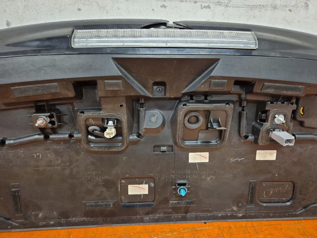 фото №10, Lexus nx i 14-21 спойлер козырёк крышки задняя 76892-78010