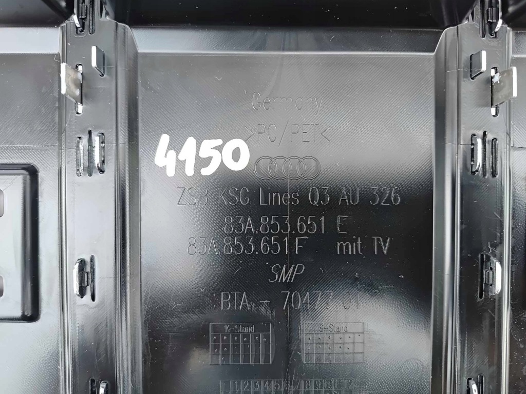 Audi q3 2 83a s-line решётка радиатора решётка  бампера перед новая оригинальный номер 4150 Цена