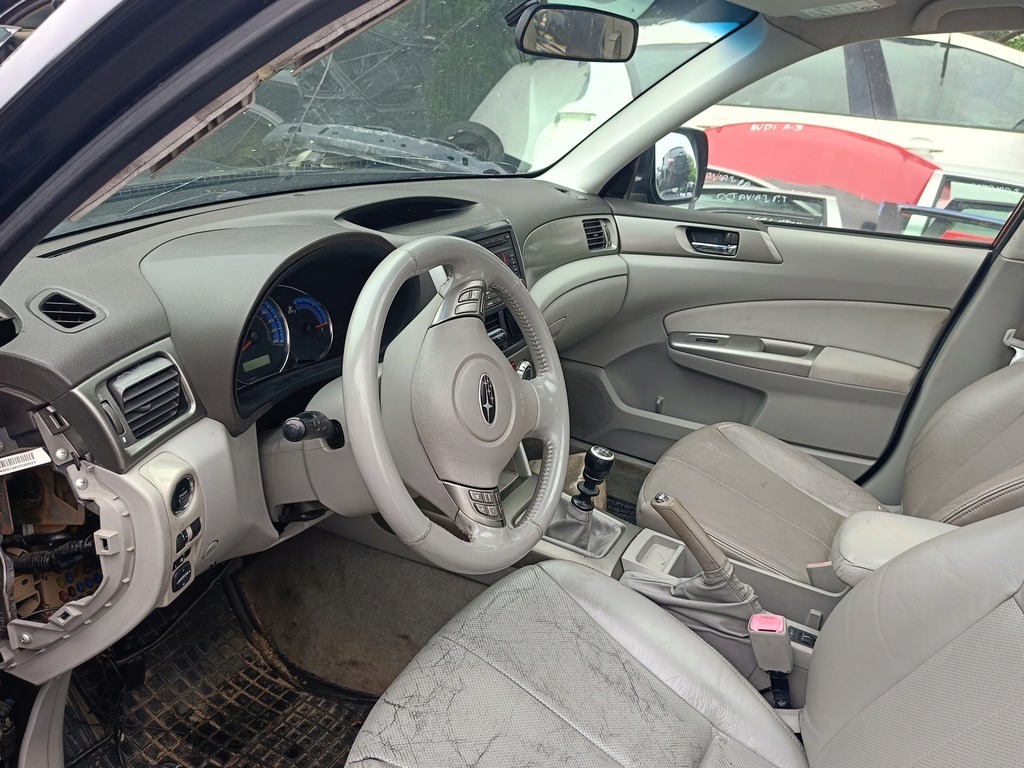 фото №1, Subaru forester iii консоль подушка безопасности ремни