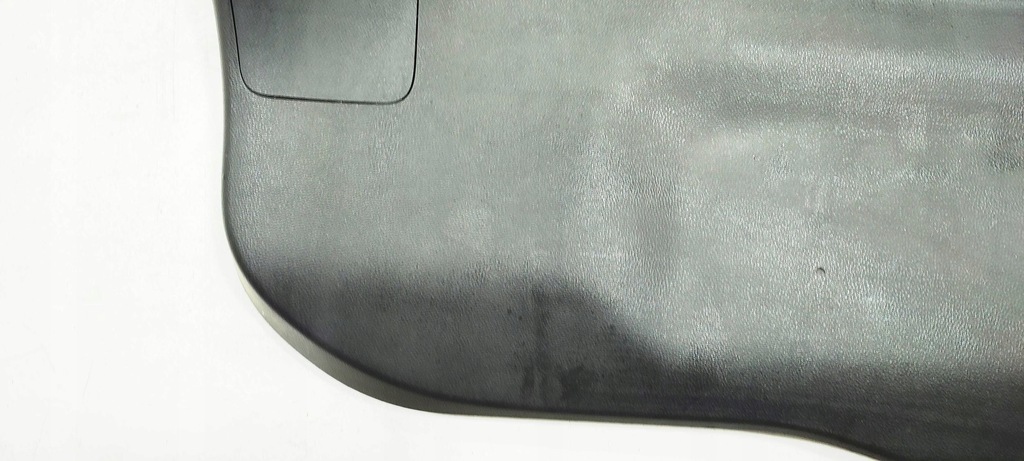 фото №7, Toyota yaris cross 2022 обшивка / обивка задний крышки багажника