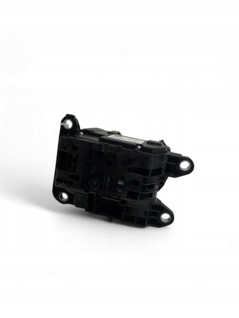 фото №9, Audi q7 4m 2018 домкрат переключения передач / верхний