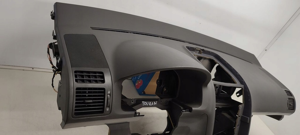 фото №13, Приборная панель консоль ремни vw touran 1,9 tdi