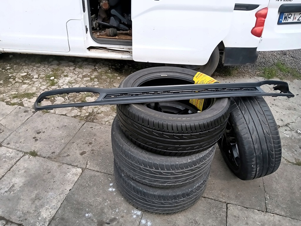 фото №10, Audi a6 s6 c8 4k спойлер диффузор накладка бампера задняя задняя 4k0807521d