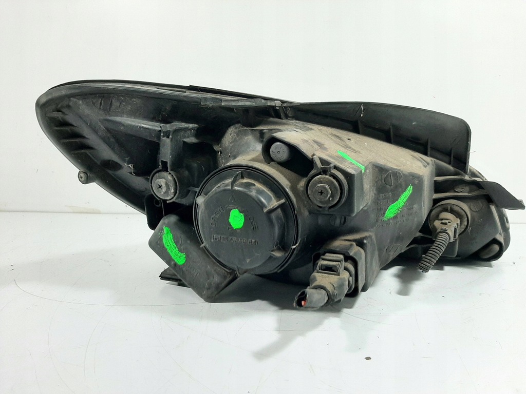 фото №10, Hyundai getz 1.5crdi 06r лампа левый перед 92101-1c500