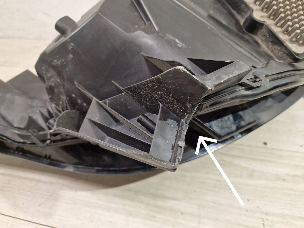 фото №8, Land rover range rover velar l560 laser m8a2-13w030-ha