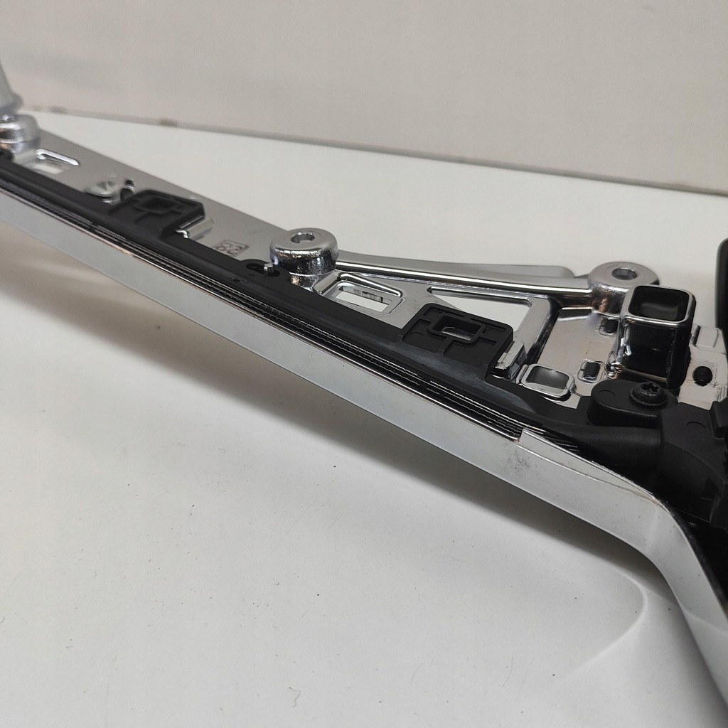 фото №9, Volvo s90, v90 2018 форсунки / ґрати обдув панелі приладової панелі