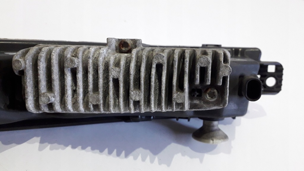 фото №12, Jaguar f-pace противотуманная фара led drl левый перед hal 3867