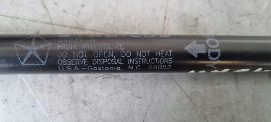 фото №3, Jeep grand cherokee wk привід капот