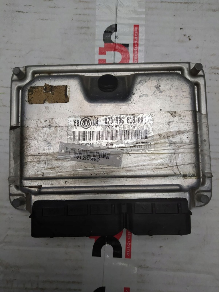фото №1, Бортовой компьютер vw passat 07d906018aa