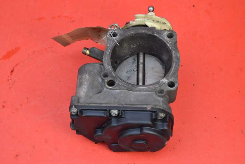 фото №6, Дроссельная заслонка 078133063ag audi a6 c5 2.4 v6 165 km 97-01