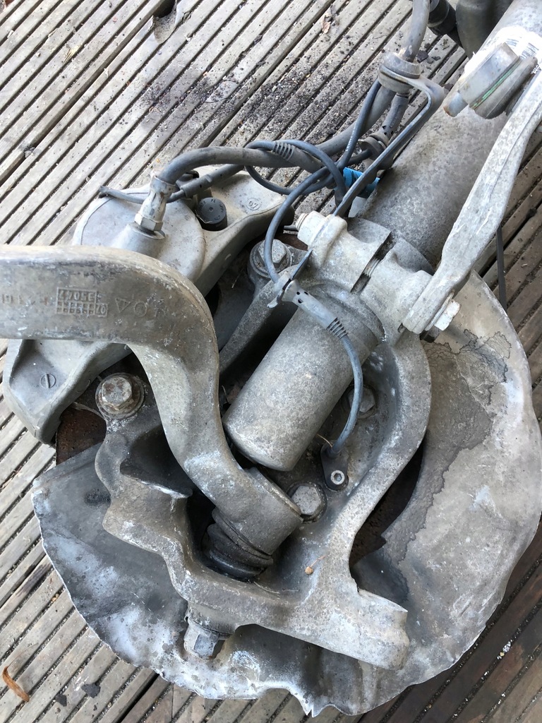 фото №6, Bmw e60 e61 амортизационная стойка левый перед поворотный кулак 6768797