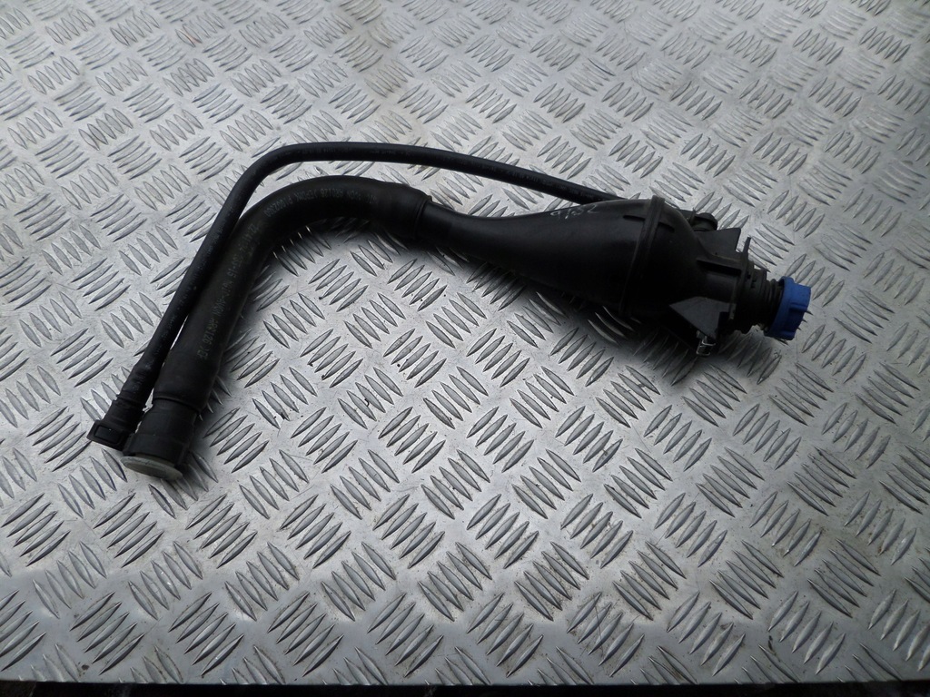 фото №1, Expert jumpy proace iii заливна горловина adblue 9810969380