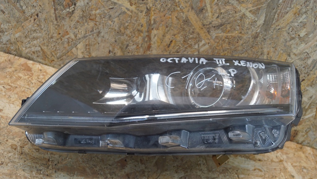 фото №7, Лампа лівий перед skoda octavia iii bi-xenon поворотний 5e2941015b