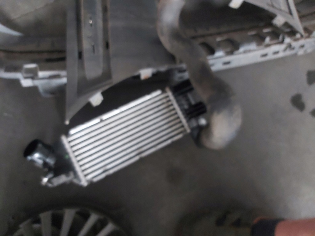 фото №1, Интеркулер citroen c5 2.0 79kw 02r.