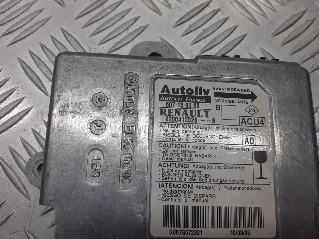 фото №4, Модуль подушка безопасности renault megane ii 8200412026