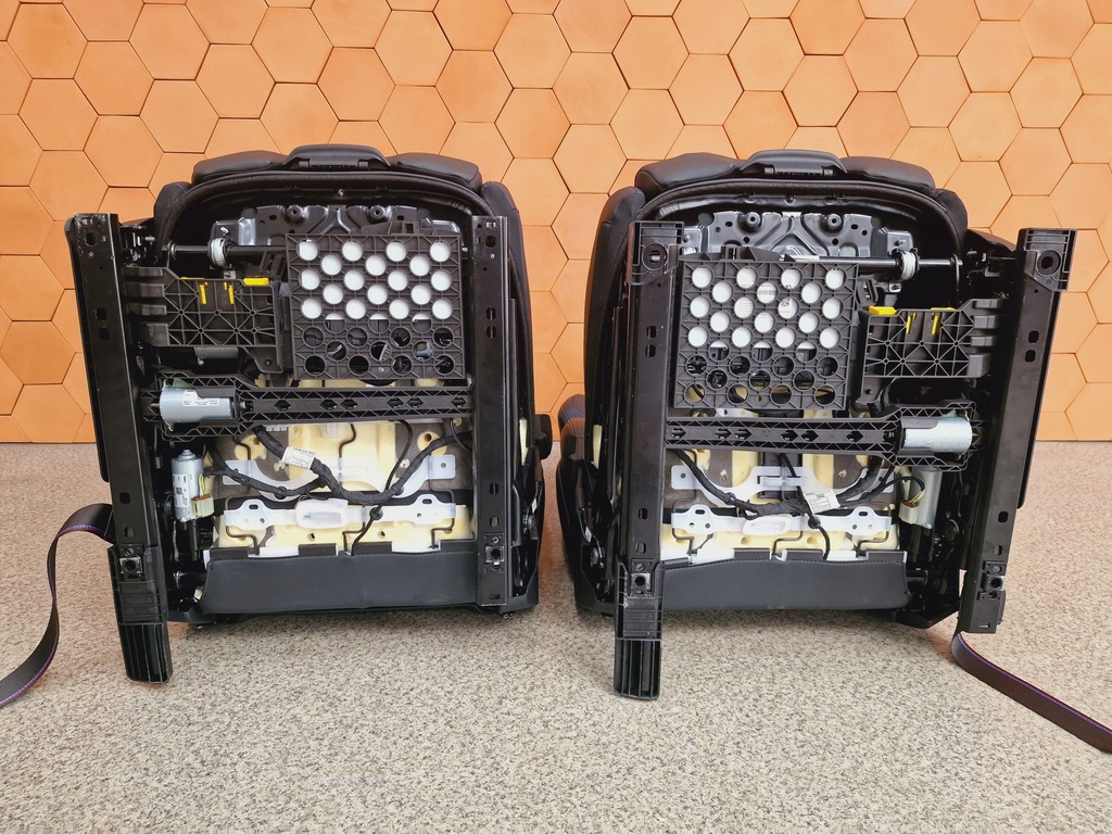 фото №16, Bmw i4 g26 салон сиденья sport кожа vernasca с подогревом harman