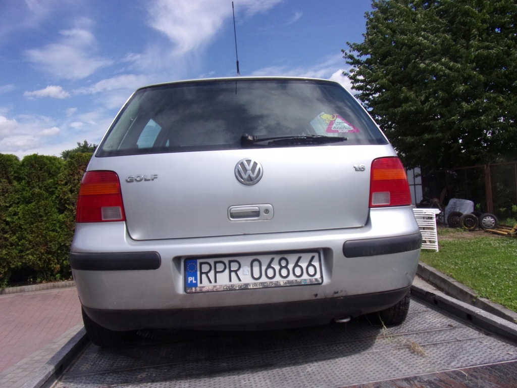 Стартер vw golf iv 1.6b 16v bosch 9 зубів Недорого