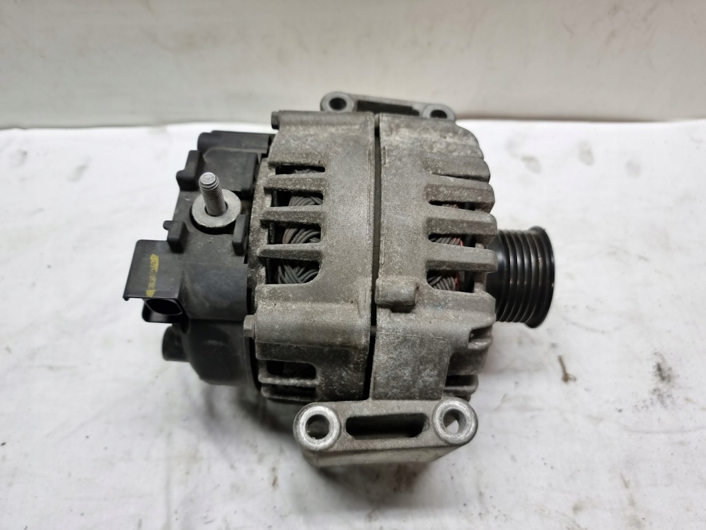 Купити Mb vito 447 v-klasa om 651 генератор