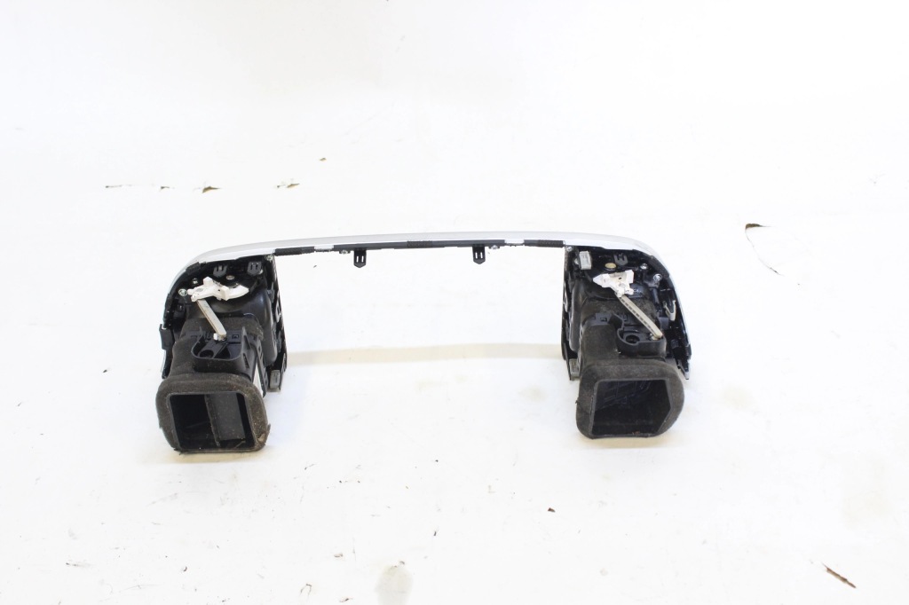 фото №3, Kia rio iv решётка обдув 84740-h8300