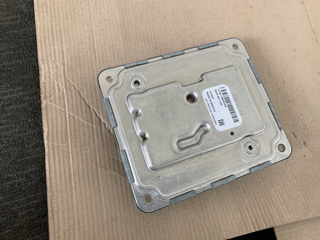 фото №3, Ford mustang mach-e rwd 21r модуль преобразователь лампы оригинал