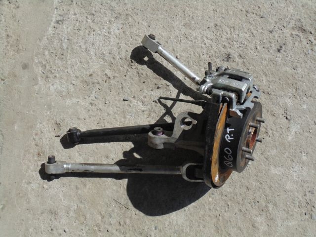 фото №1, Поворотный кулак комплектная правая infiniti q60 2016 rok