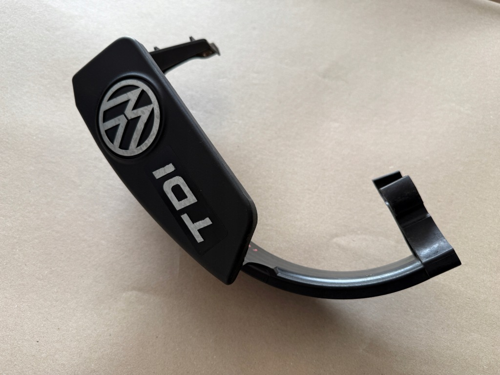 фото №1, Vw lt ii 2.5 tdi защита крышка двигателя 074131561c