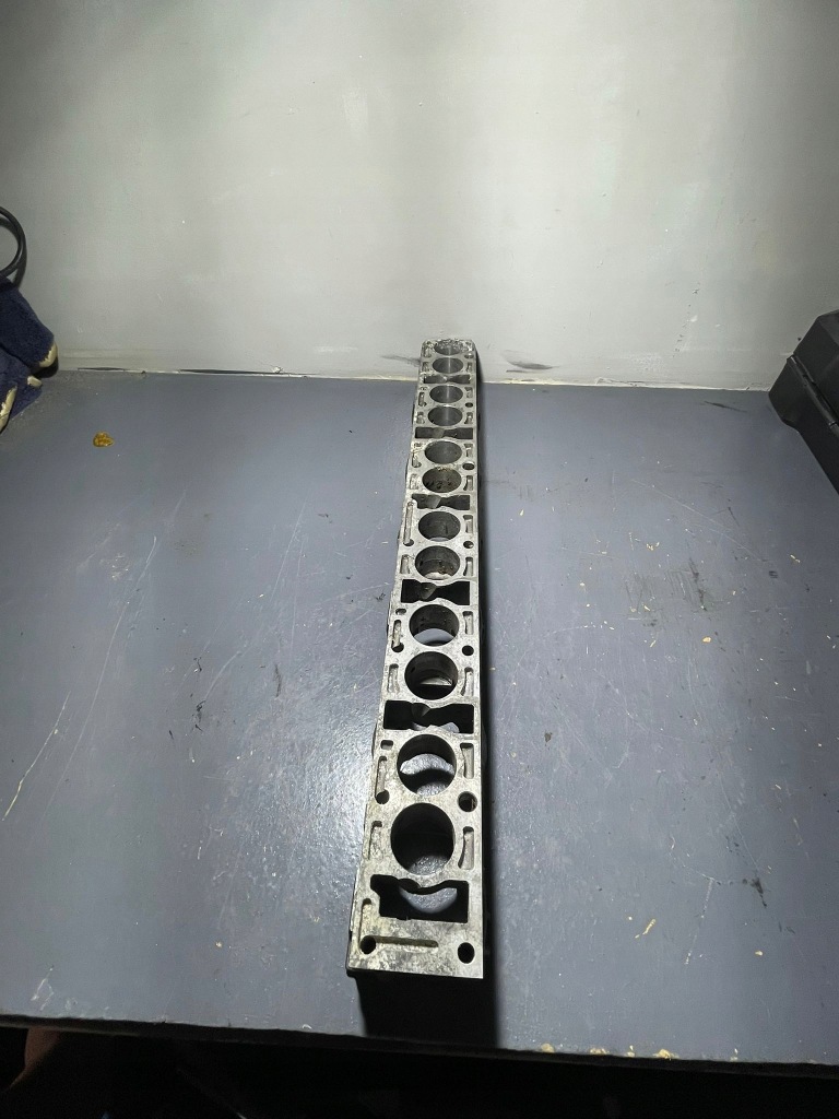 Купить Bmw оригинальный номер 1433094 кронштейн вала распределительного вала