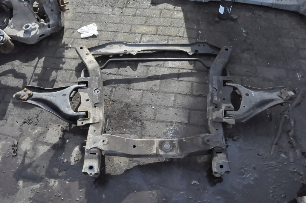 Купить Dacia duster 1 1.5 dci подрамник подвеска подрамник подрамник