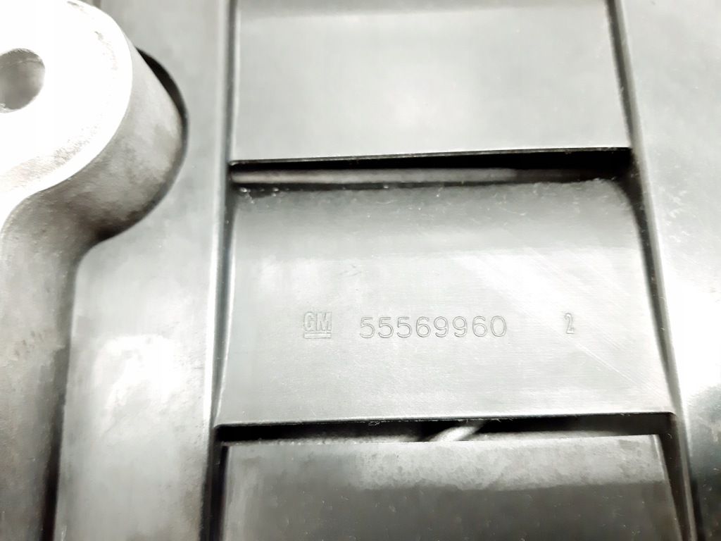 Купить Opel astra zafira 1.6 cdti lvm поддон масляная 55573785