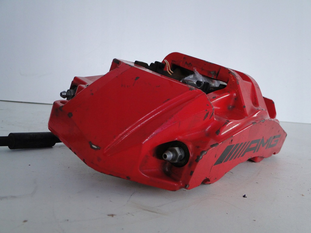 фото №12, Mercedes суппорт тормозной передний левый 63 amg brembo c klasa 206 w206