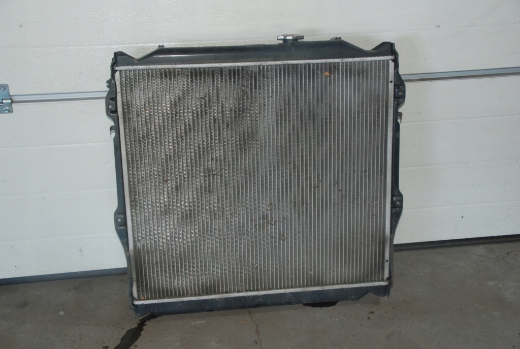 фото №1, Радіатор wody toyota land cruiser 90 3.0d автоматична коробка передач