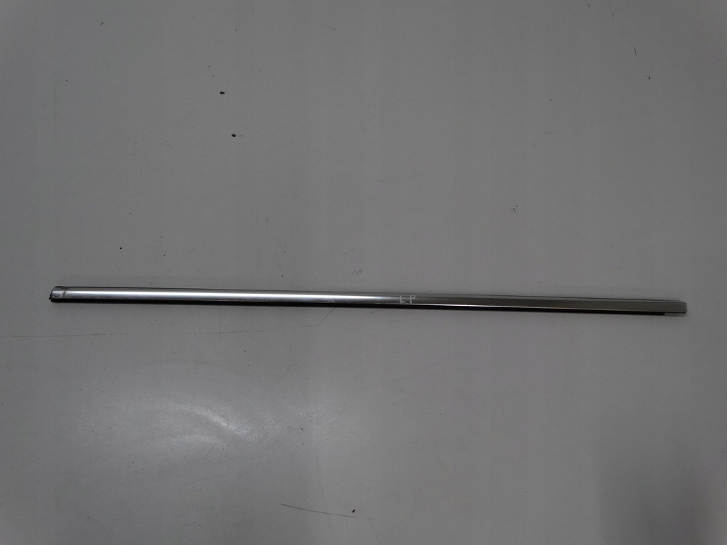 фото №1, Молдинг ущільнювач лівий перед renault laguna iii