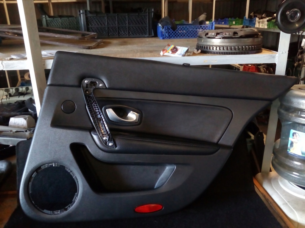 фото №1, Комплект оббивка двері renault latitude 2012r.