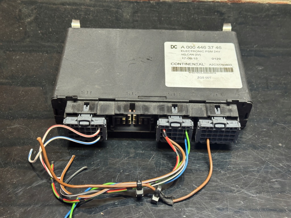 Купить Mercedes acros бортовой компьютер блок управления a0004463746