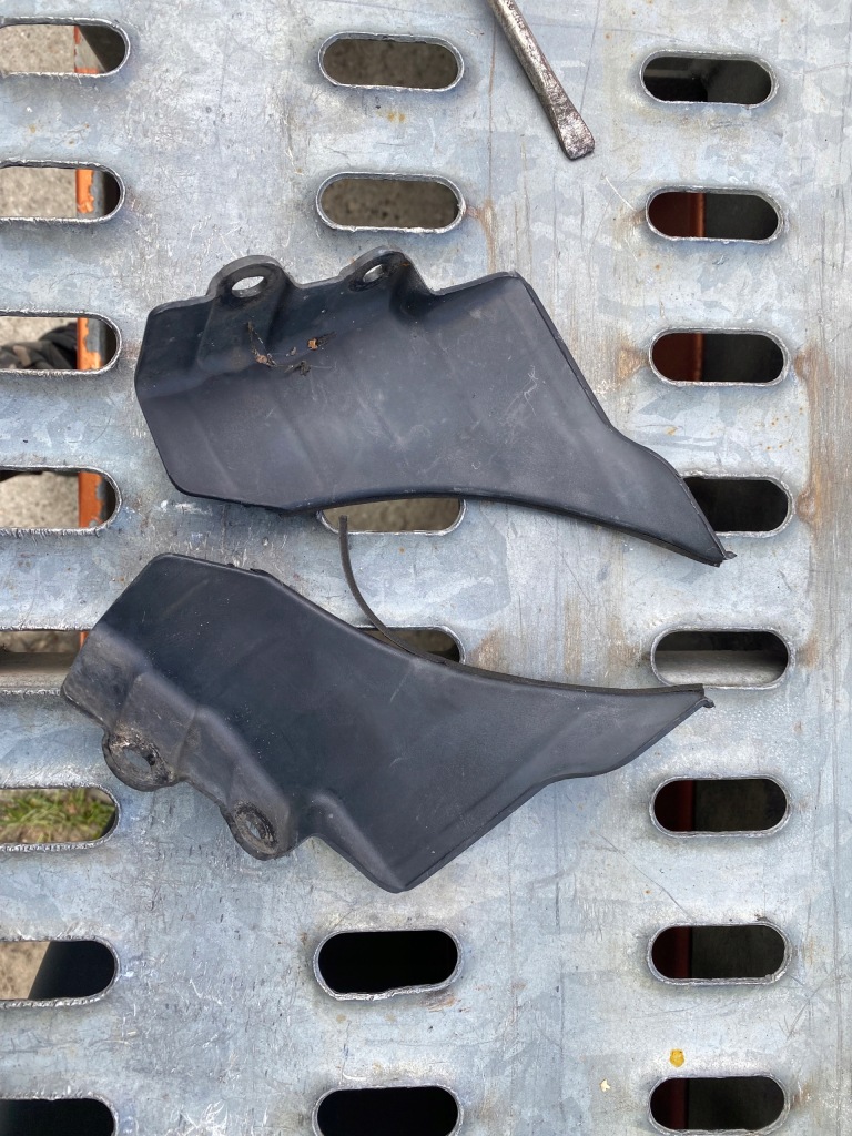 фото №1, Защита правая левая петля крыла hyundai ix35