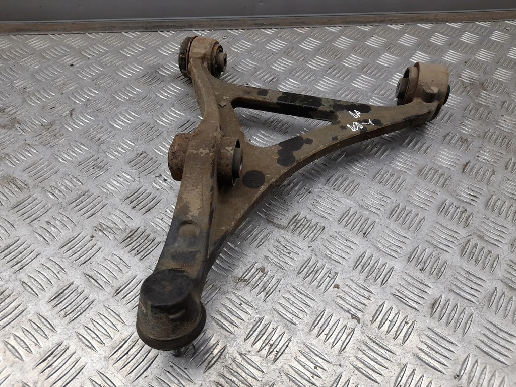 фото №7, Dodge challenger awd 030060325106 права важелі