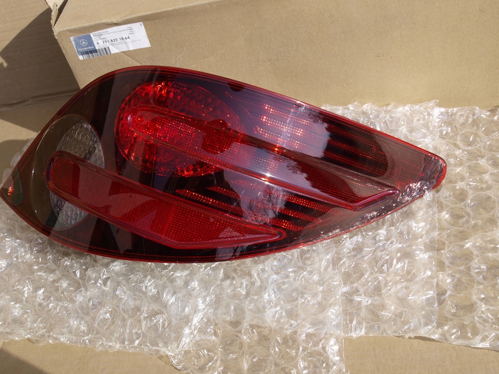 фото №4, Лампа права задня mercedes r w251 org nowa