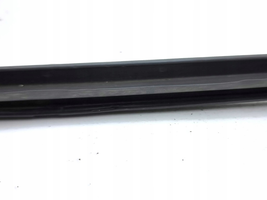 фото №11, Audi a4 s4 b8 8k 2009 правая сторона молдинг стекло лобовое / передней