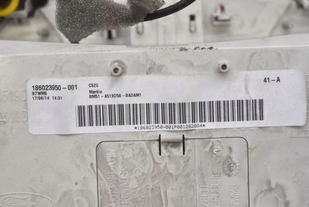 фото №9, Бардачок na накладки на фары bm51-a519d56-ba3 ford kuga mk2 2 ii 13-20